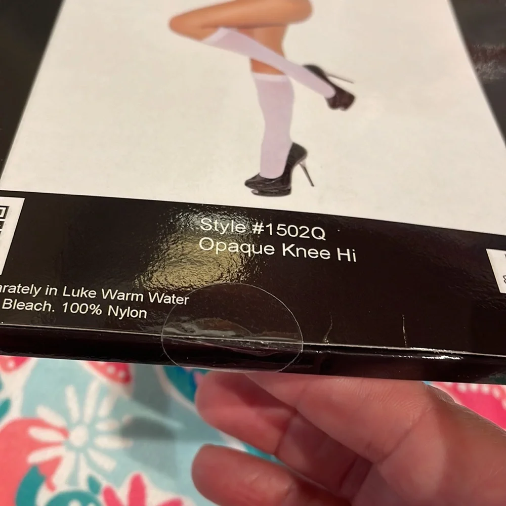🎆  Opaque Knee High Stockings